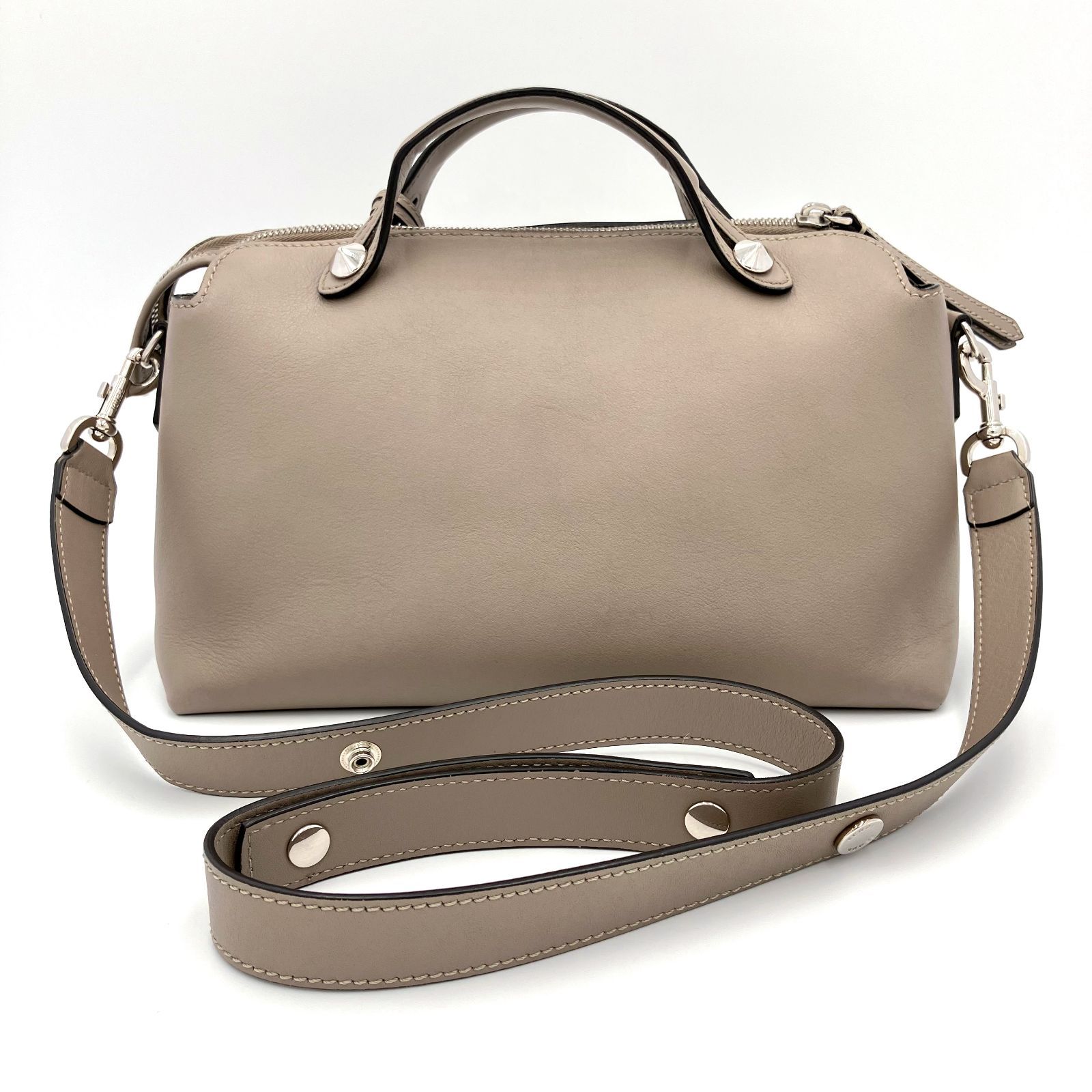 美品 フェンディ FENDI バイザウェイ ミディアム BY THE WAY