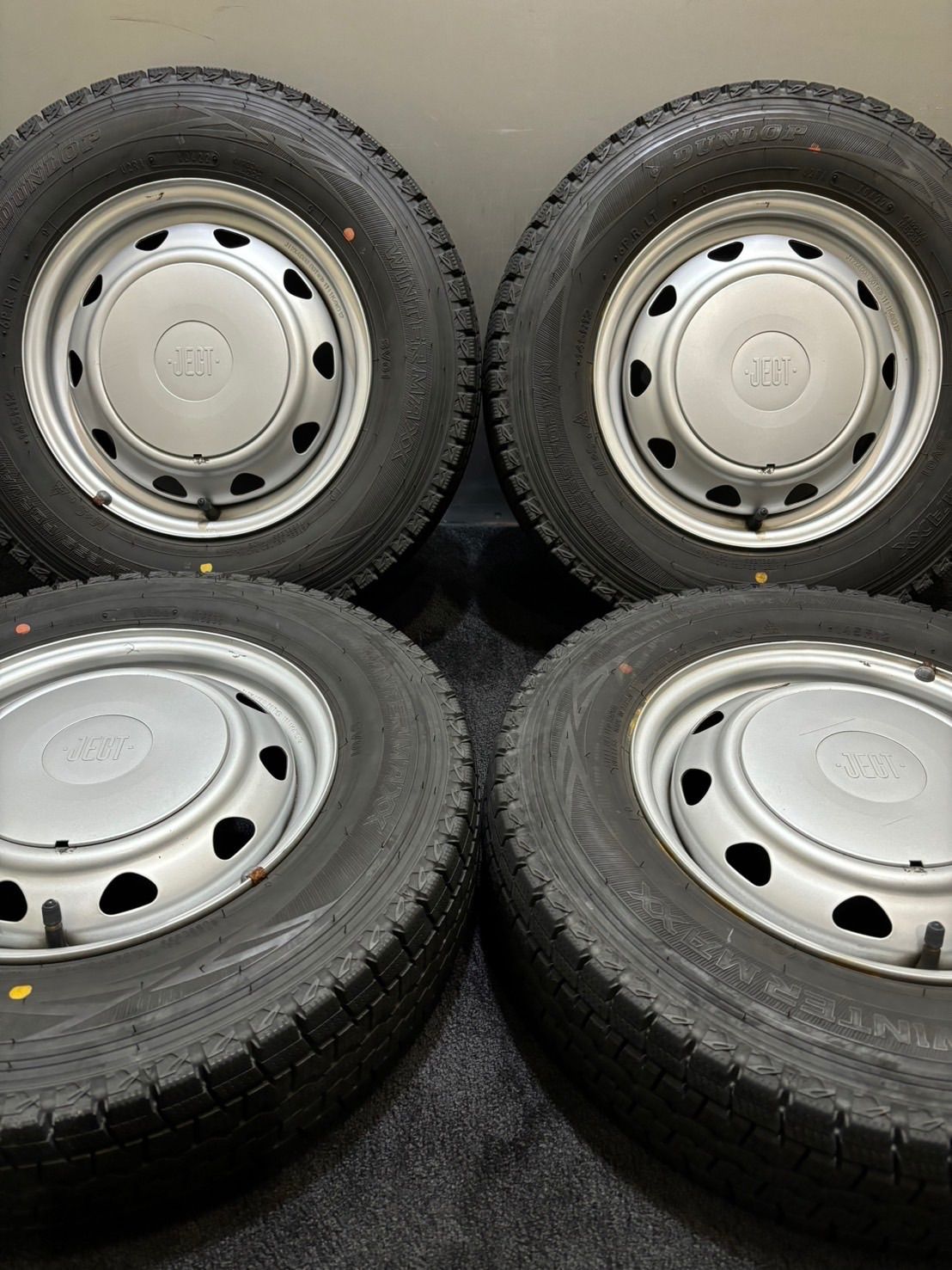 145R12 DUNLOP/WINTER MAXX SV01 22年製 JECT 12インチ 4J +40 100 12H スタッドレス 4本 キャリイ バモス (南1-H186)