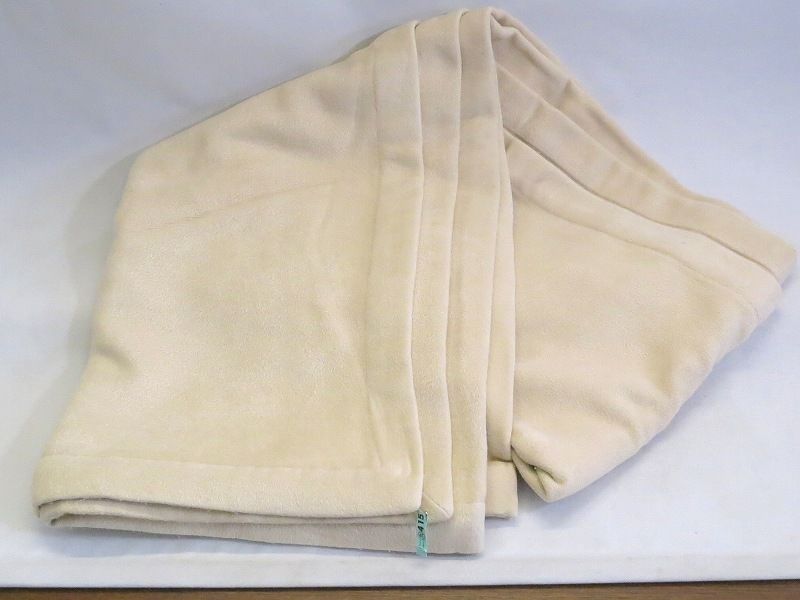 楽天市場】セリーヌ 掛け布団の通販 未使用 セリーヌ CELINE 合繊肌