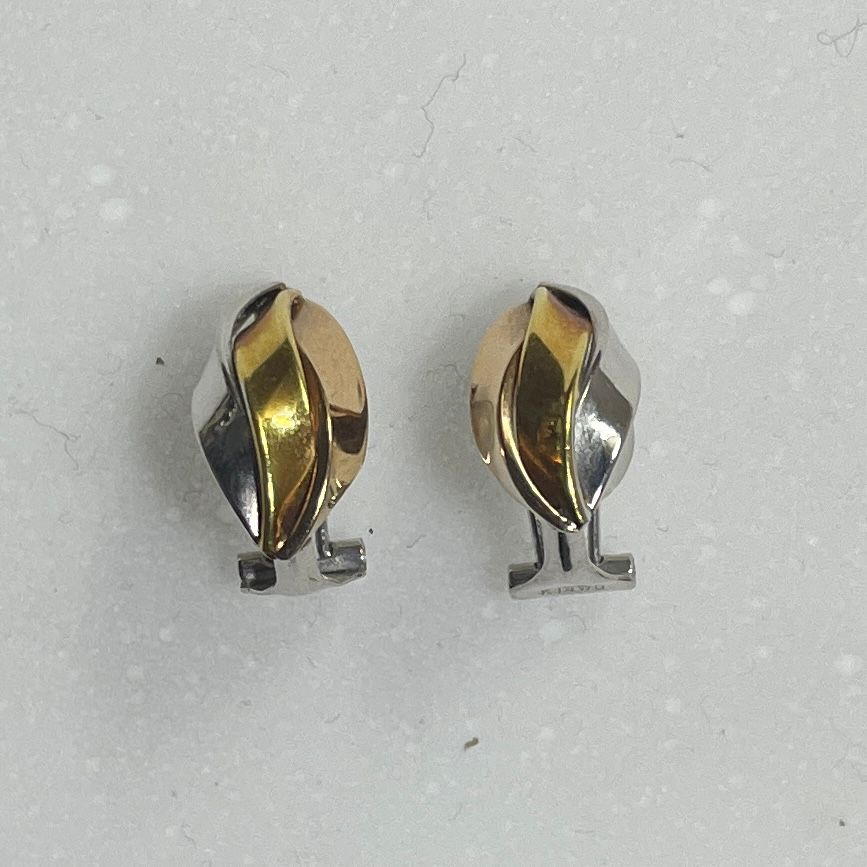 K14wg ホワイトゴールド　刻印あり　ボール連ピアス K14wg ホワイトゴールド 刻印あり ボール連ピアス