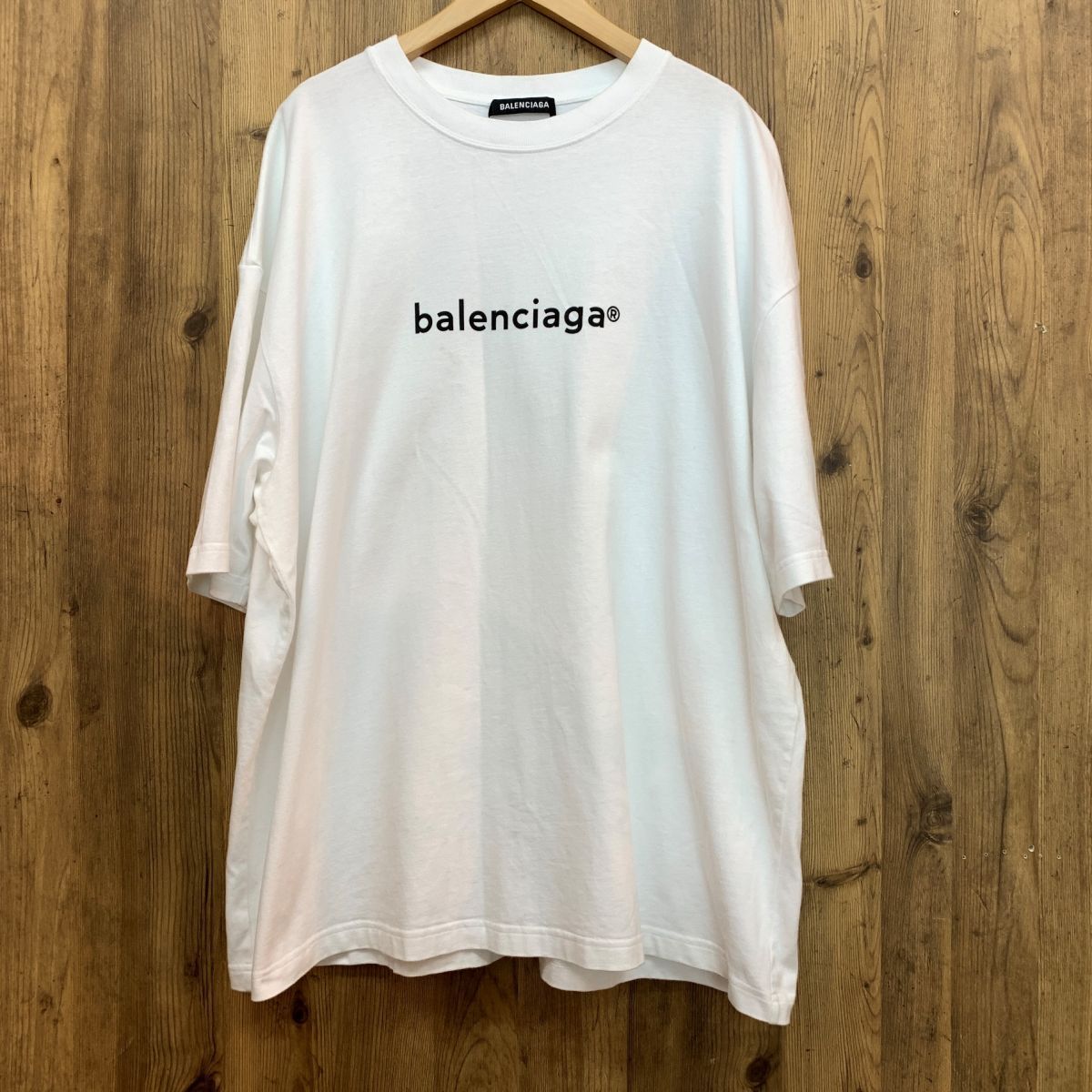BALENCIAGA　バレンシアガ　　ロゴTシャツ　ホワイト　XLサイズ　【津山店】
