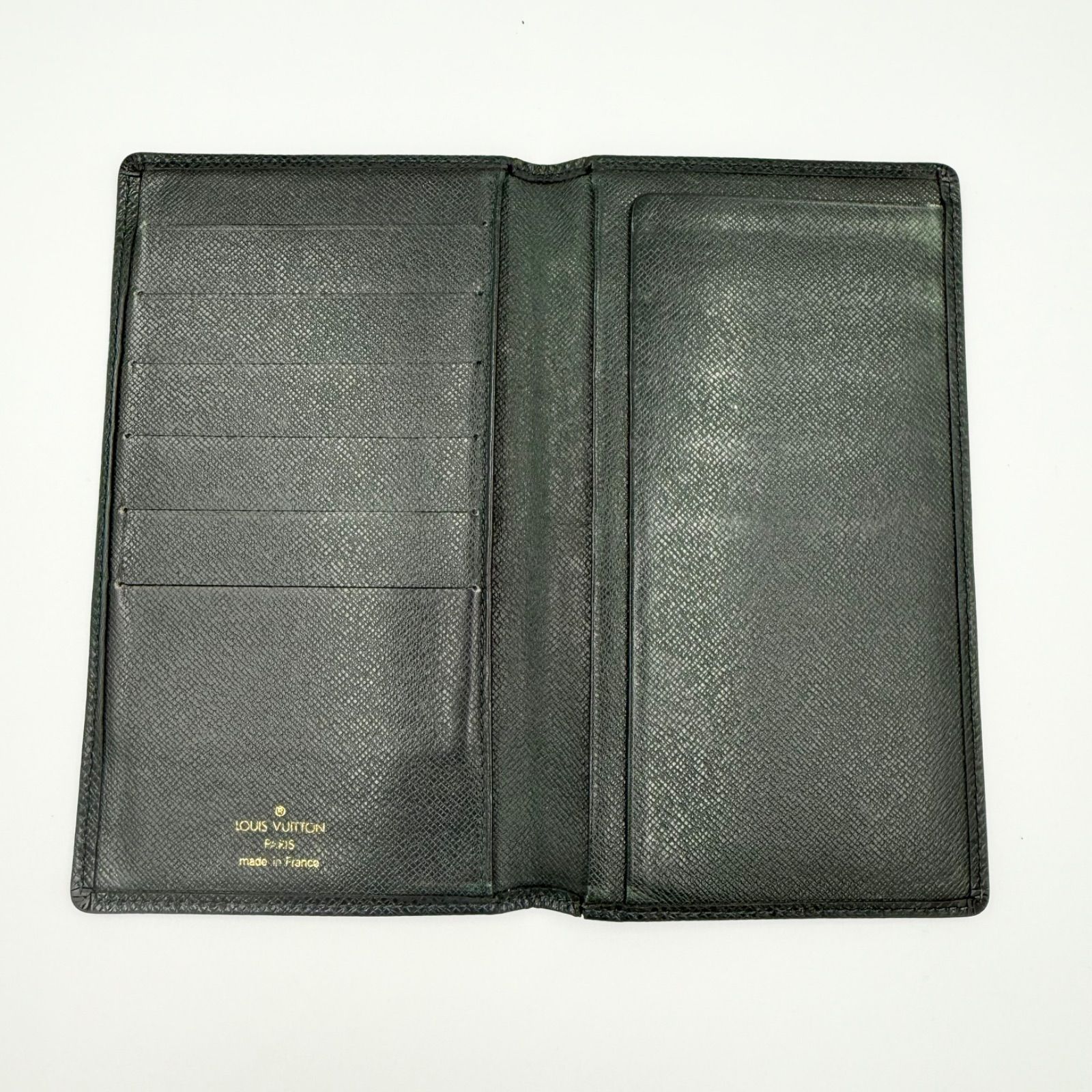 ルイヴィトン M30394 タイガ ポルトバルール カルト クレディ