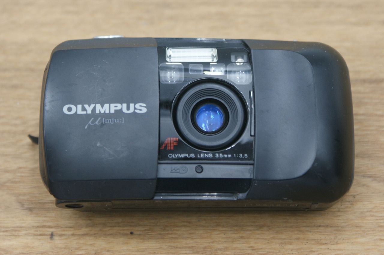 8118 やや訳アリ Olympus μ[mju:] 35mm 3.5 初代 - カメラ・アウトドア