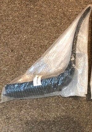 未使用 トヨタ JZA80 スープラ 純正 フロント フェンダーモール カバー 左側 TOYOTA Supra Front fender molding reft side