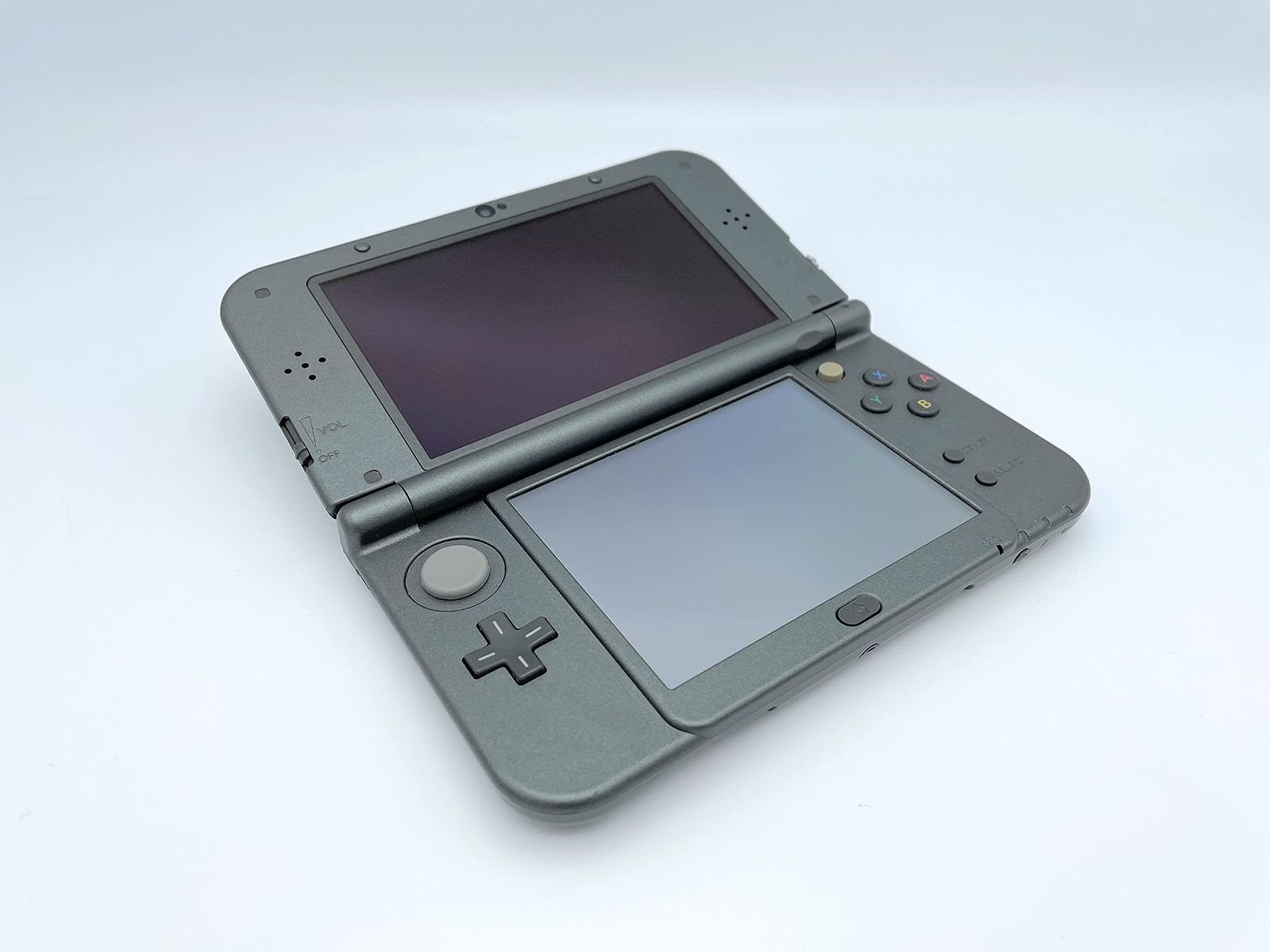 Newニンテンドー3DS LL メタリックブラック(中古品)