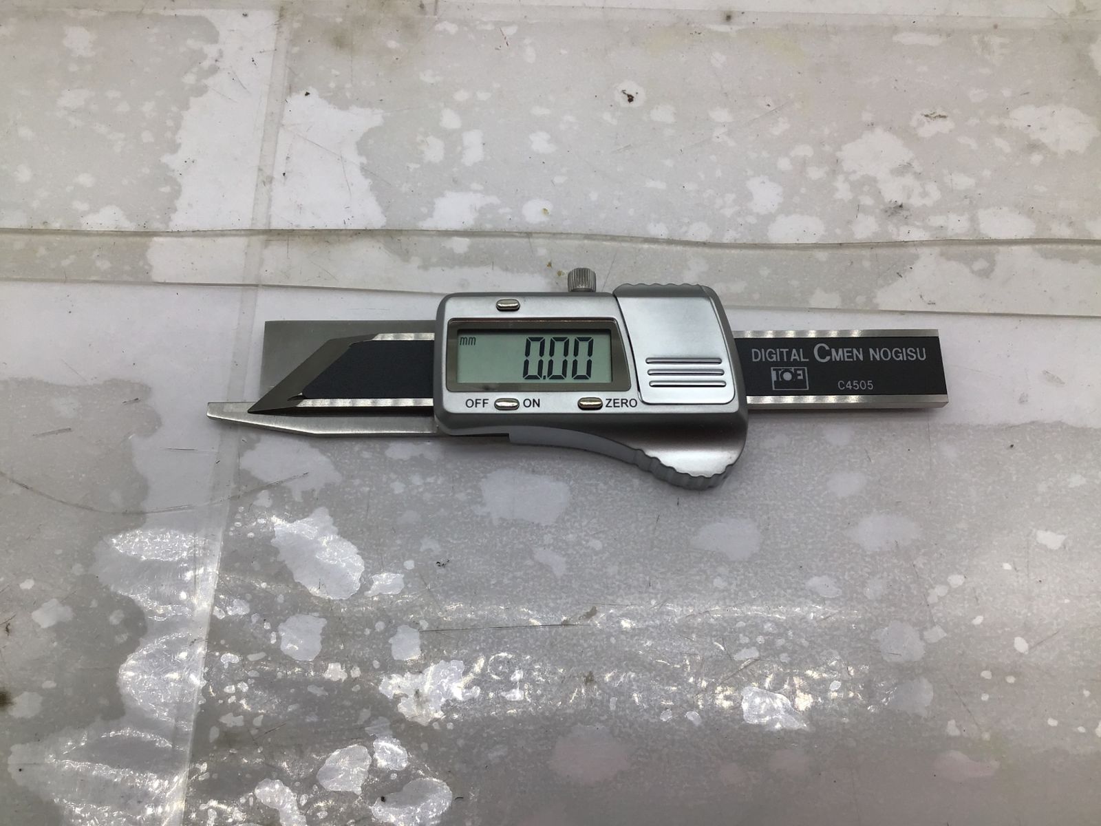 デジタルC面ノギス C4505