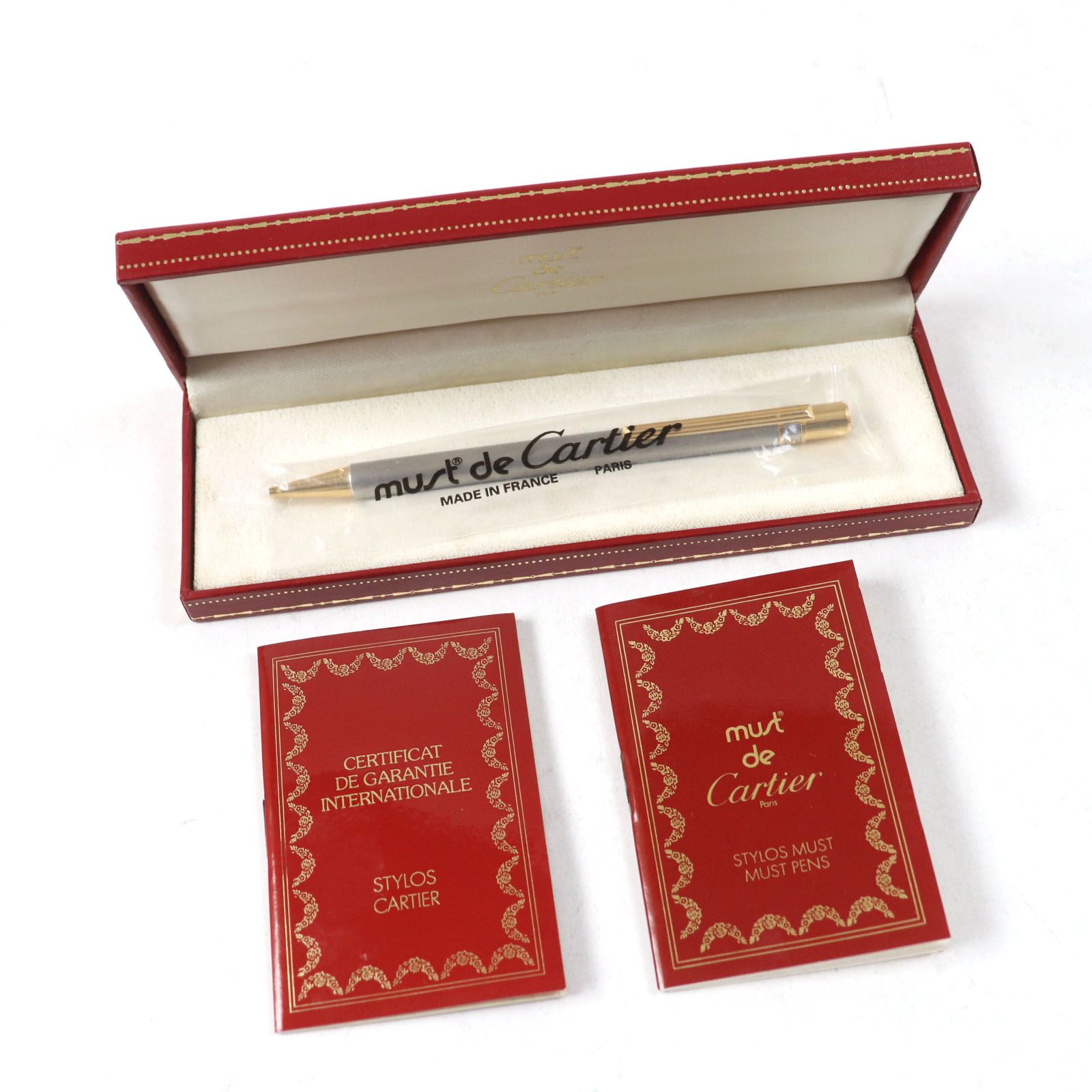 Cartier - 極美品○Cartier カルティエ must de cartier マスト ドゥ カルティエ ロゴ刻印 ツイスト式 ボールペン シルバー ゴールド ケース付き フランス製 メンズ 極美品○Cartier カルティエ must de cartier マスト ドゥ
