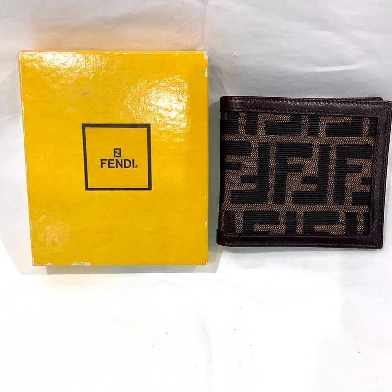 ◆中古品◆FENDI フェンディ ズッカ がま口 折り財布 キャンバス Vintage Gallery Rococo OLD GUCCI 世界No.1のコレクション！