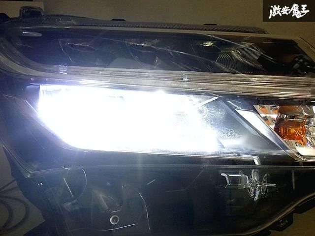 トヨタ 純正 M900A M910A タンク 前期 LED ヘッドライト レンズ