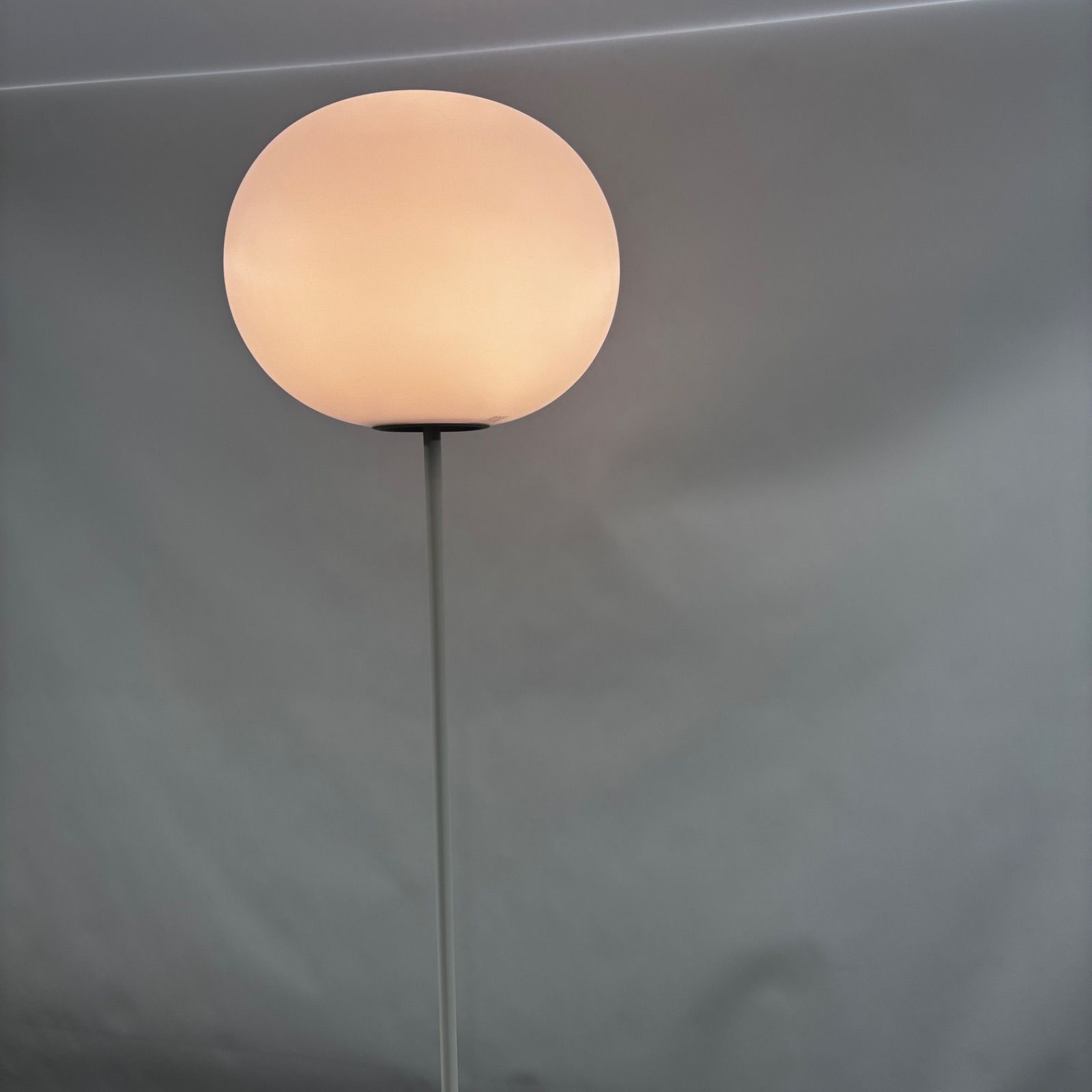 GLO-BALL