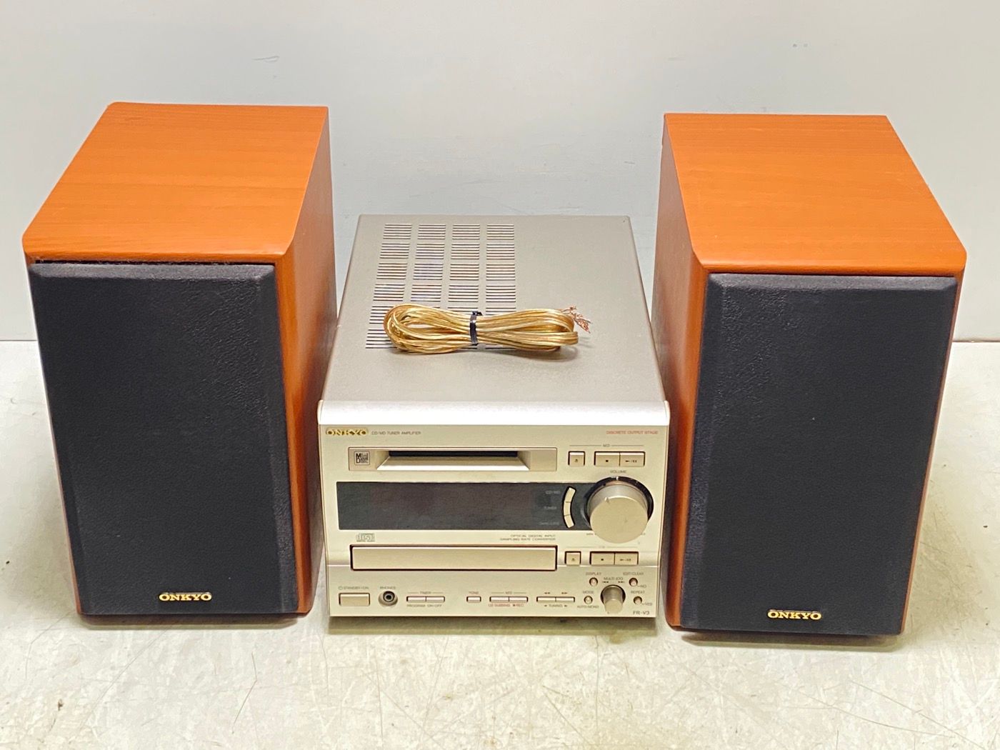 ONKYO オンキヨー(オンキョー) FR-S3EX(S) CD/MDチューナーコンポ