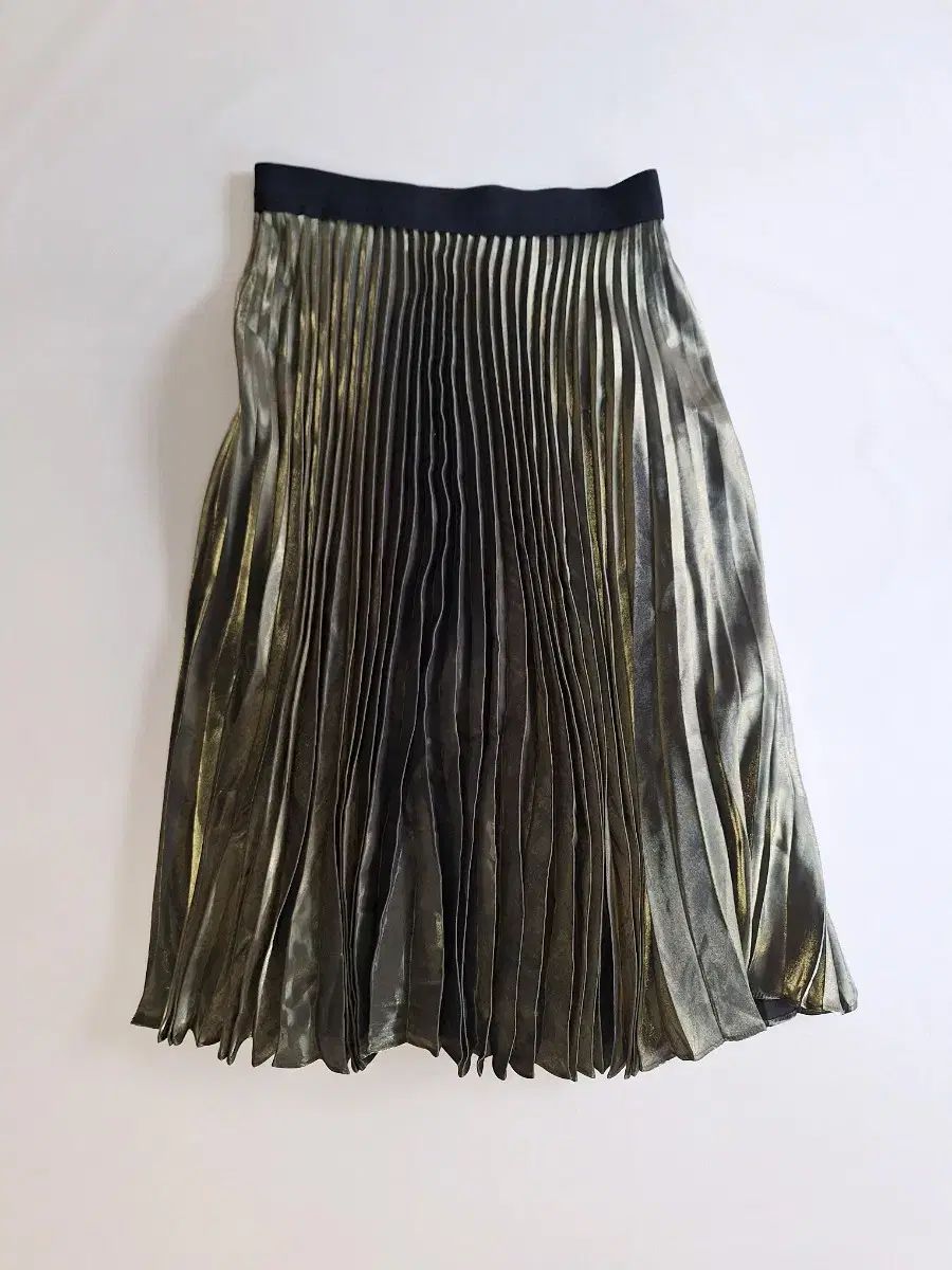 The HANDSOME SJSJ ゴールド プリーツ スカート