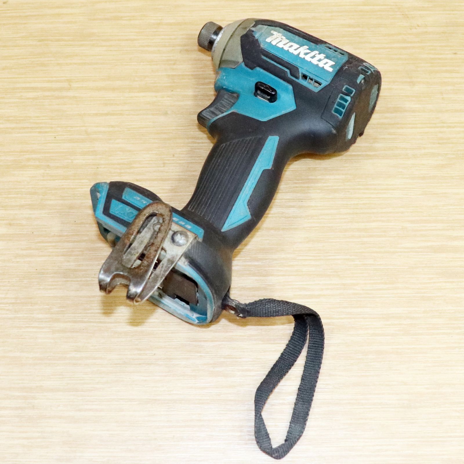 新潟発 makita インパクトドライバー TD170 本体のみ 動作未確認 
