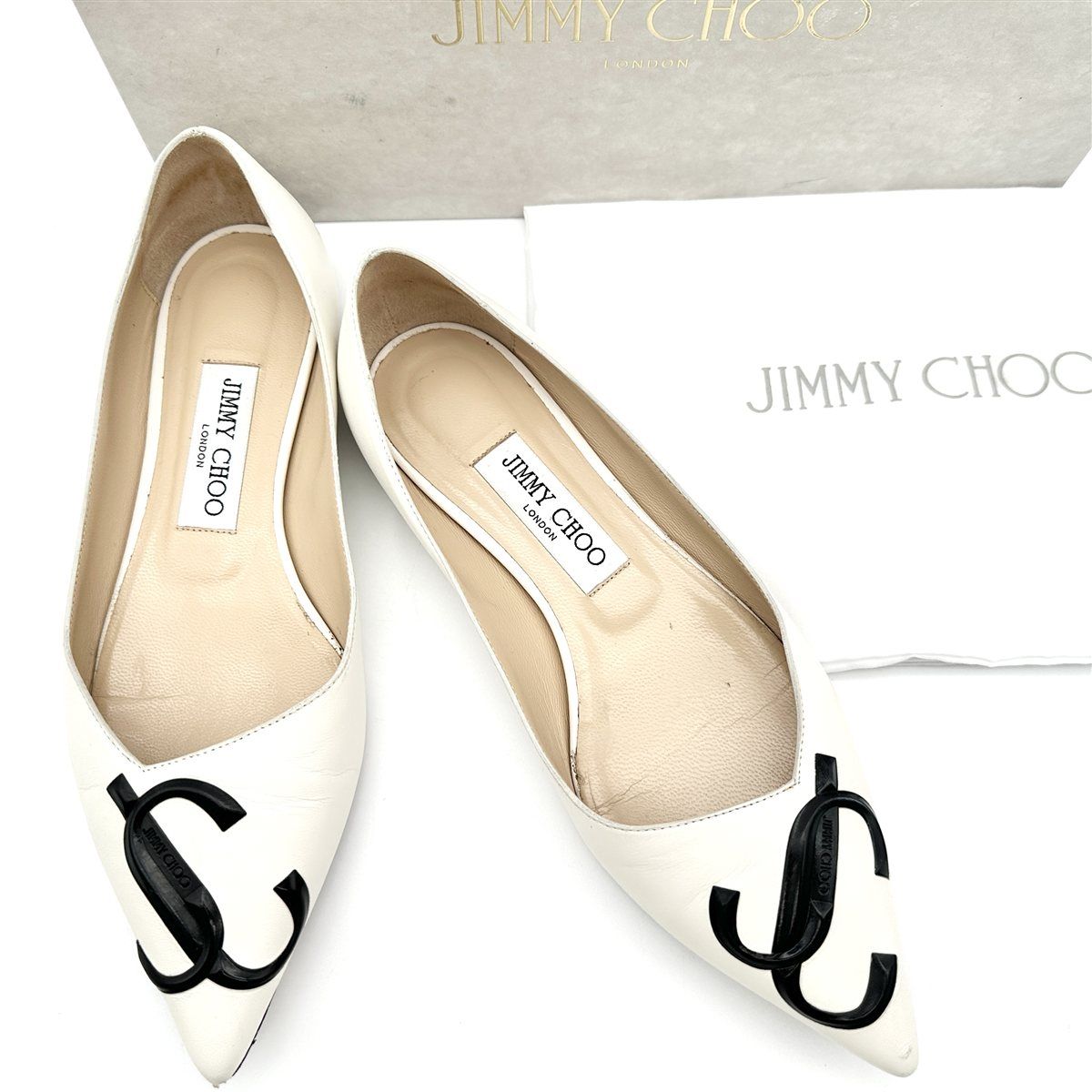 Jimmy Choo ホワイト ポインテッドトゥ フラットシューズ37 Jimmy Choo ホワイト ポインテッドトゥ フラットシューズ37