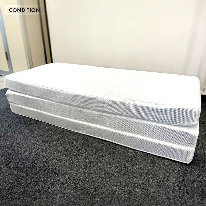 モデルルーム 三つ折りマットレス ダブルサイズ WWW_OLIVIERBERNSTEIN_COM