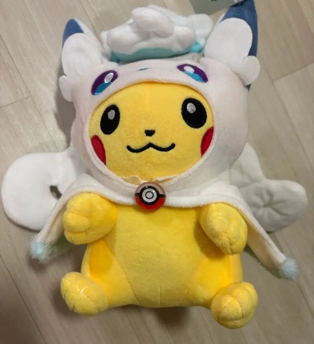 アロラルロ コンサート 携帯 ピカチュウ ぬいぐるみ