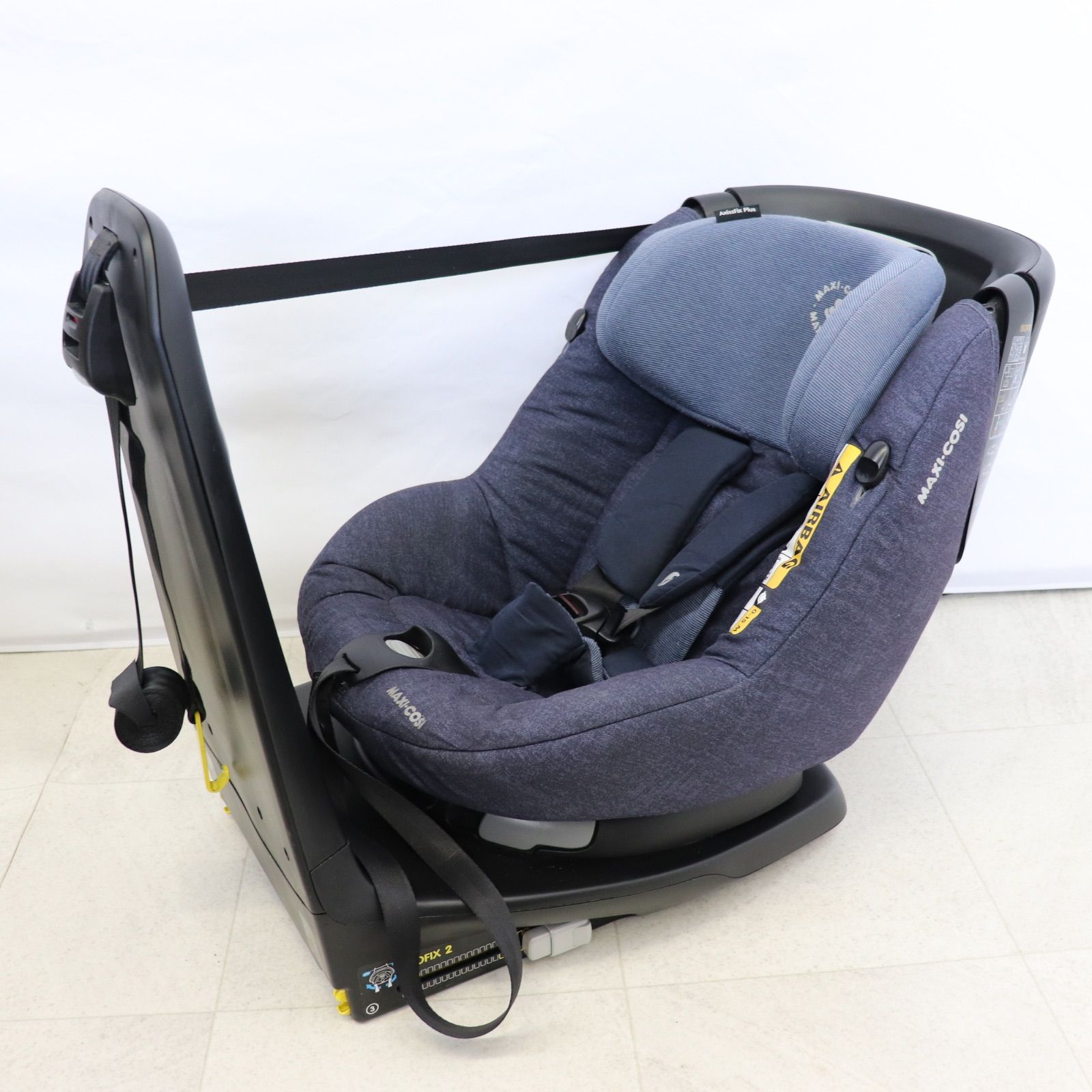 【美品】MAXI-COSI マキシコシAxissfix Plus ISOFIX 好評につき再販決定＞オランダ発チャイルドシートのマキシコシ、足元
