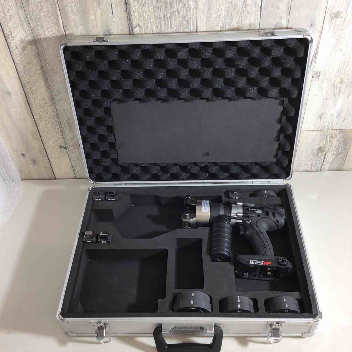 パナソニック Panasonic コードレス圧着器 EZ46A4K-B 藤沢店