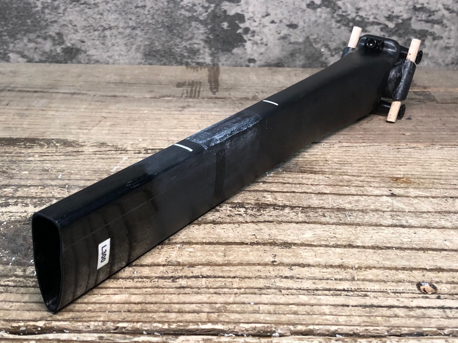 JI307 ダリモ DARIMO カーボンシートポスト PINARELLO DOGMA F用 300mm SB0mm