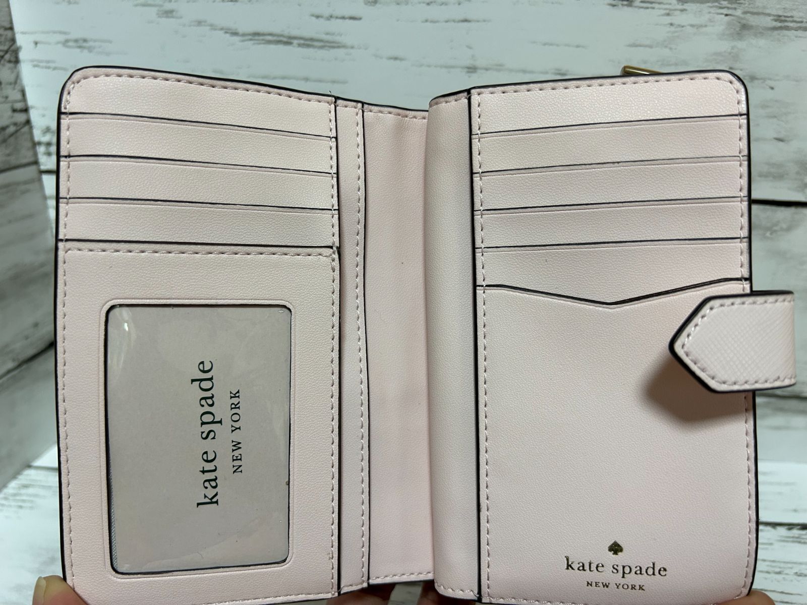新品ケイトスペード 二つ折り財布 ミディアムウォレット ピンク WLR00128