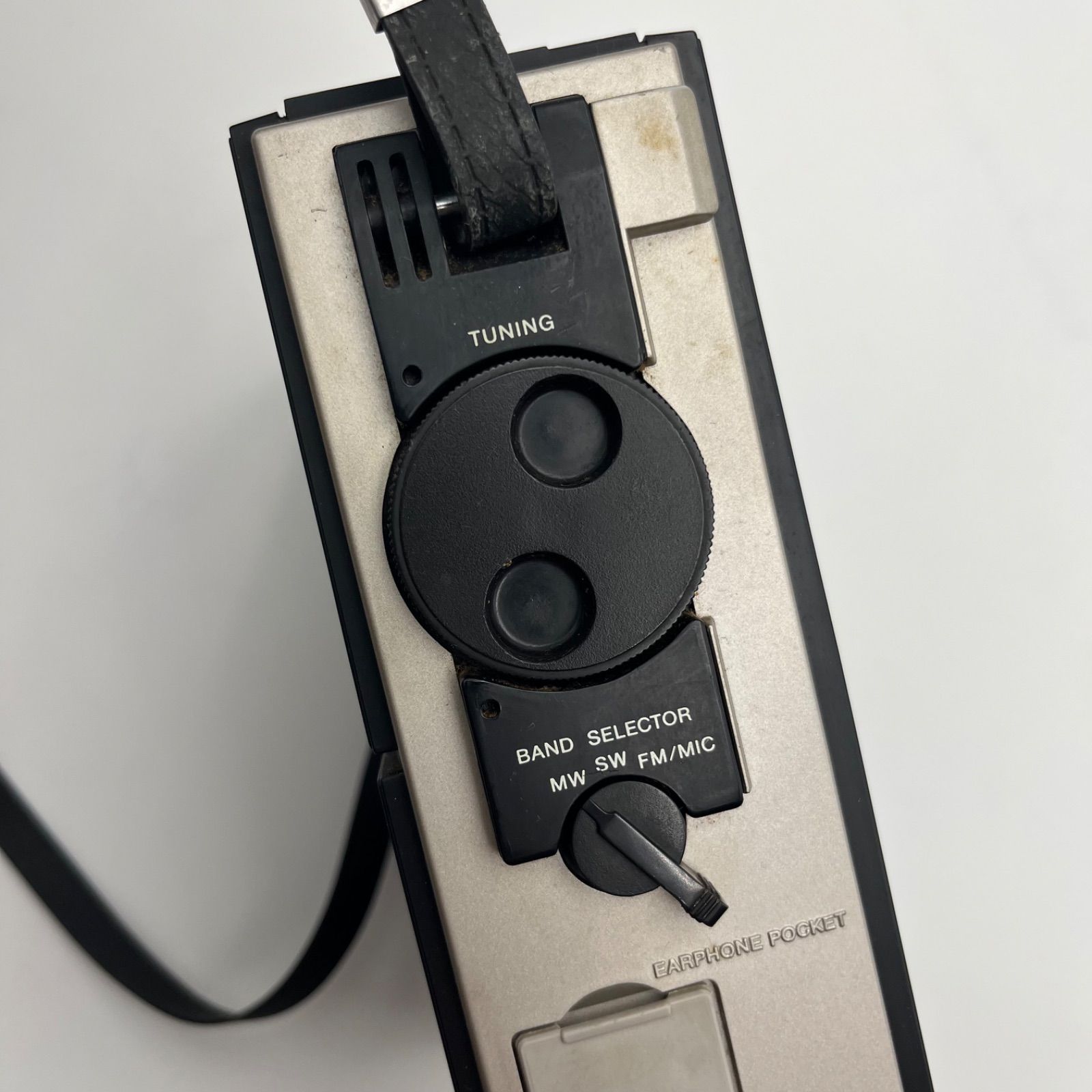 ジャンク品　SONY　ラジオ スカイセンサー ICF-5500 ジャンク品】SONY/ICF-5500/スカイセンサー/ケース付き/ソニー