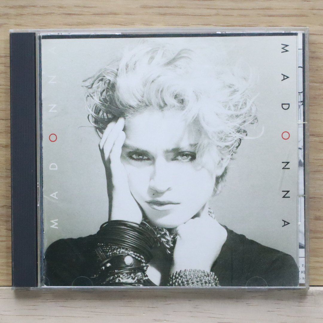 Amazon.co.jp: Madonna: ミュージック