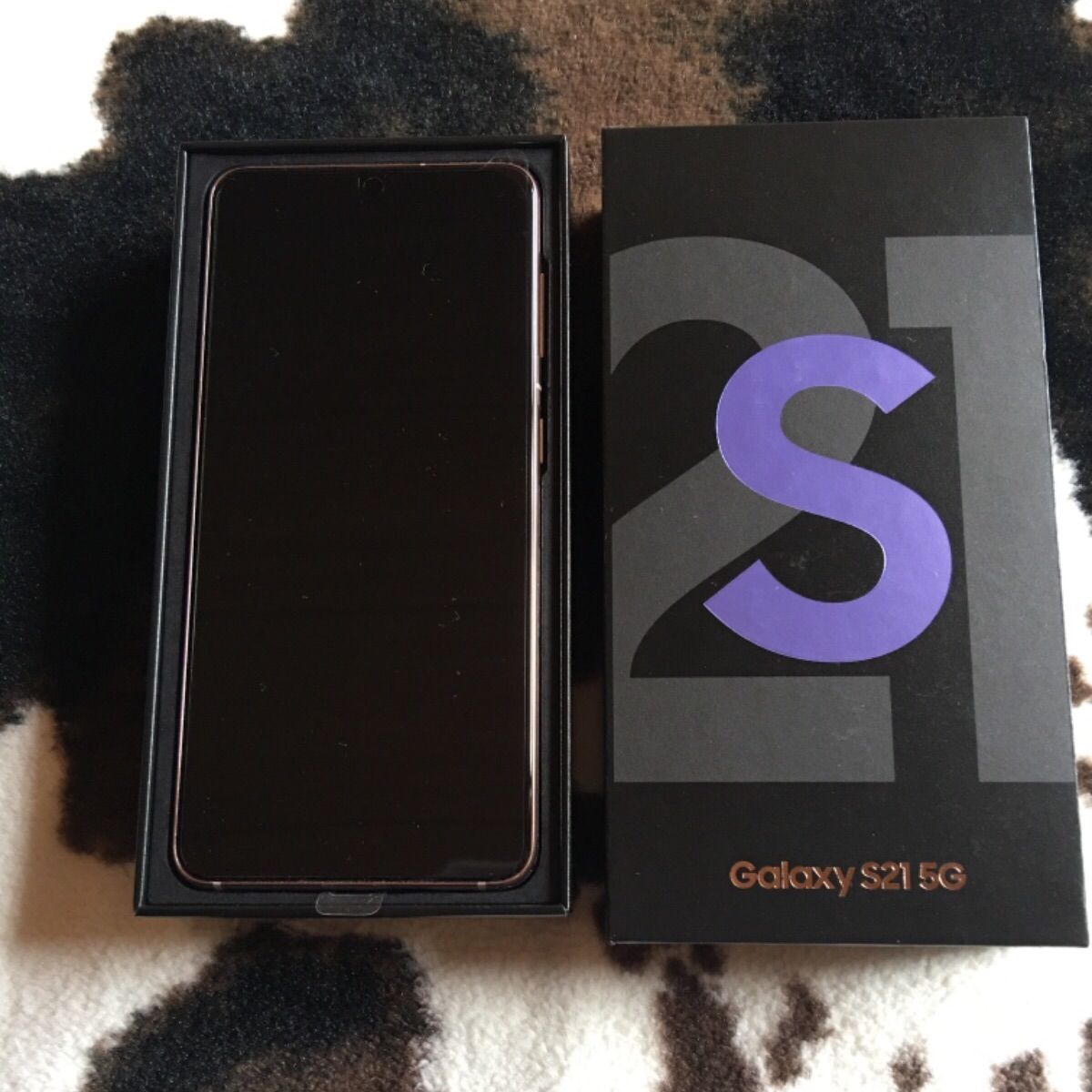 SAMSUNG Galaxy S21 5G SCG09 SIMフリー新品未使用品