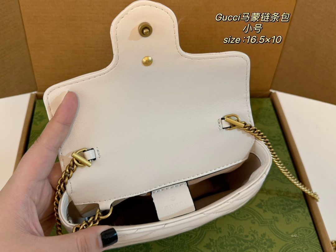 ☆送料・関税込☆GUCCI★GGマモンミニバッグ★ ギフトにも♪【国内発送☆GUCCI】GGマーモント ミニ バッグ ロゴ