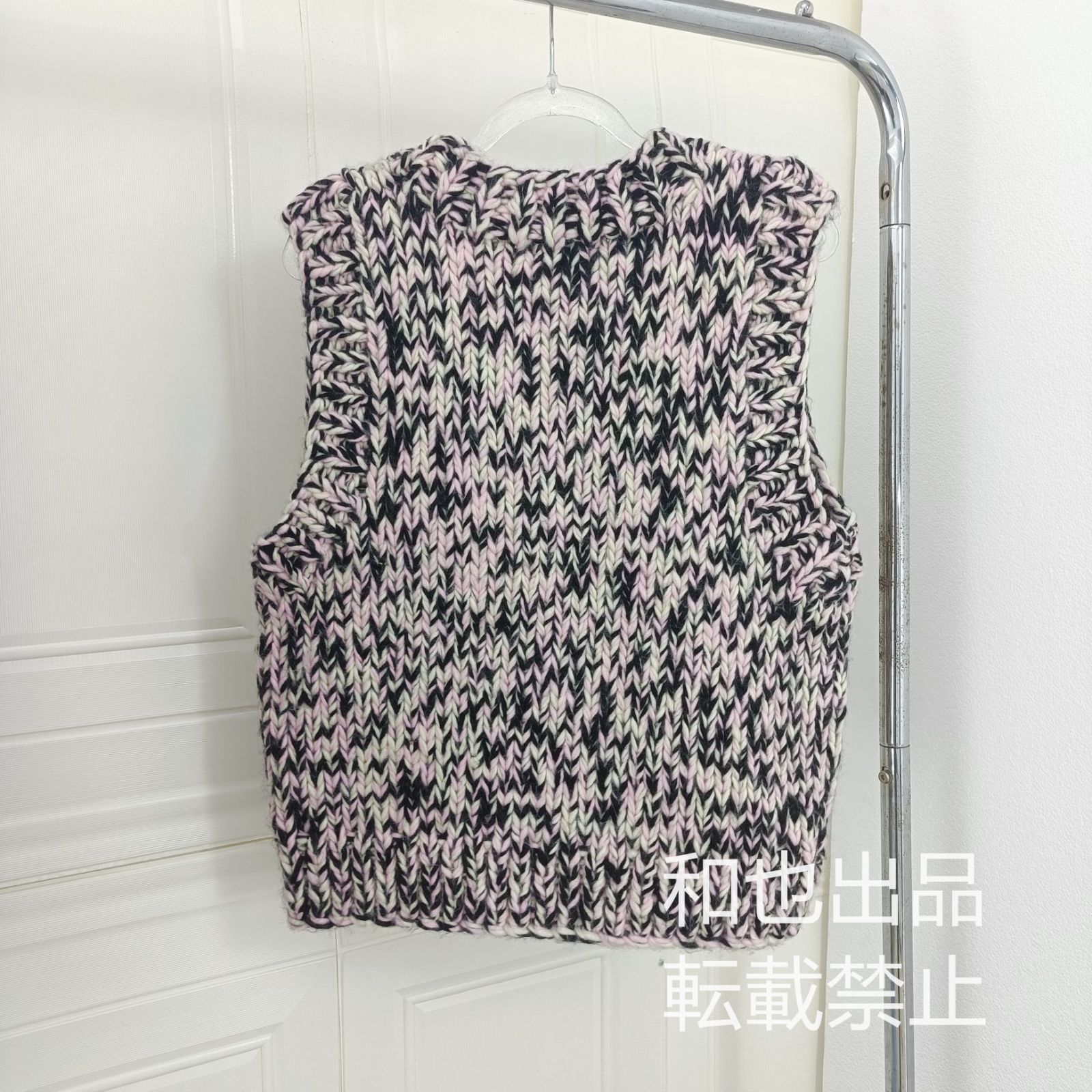  GANNI ガニー トップス ニット セーター ベスト ジレ ノースリーブ スター柄 ピンク ロゴ ノースリーブ ニット セーター