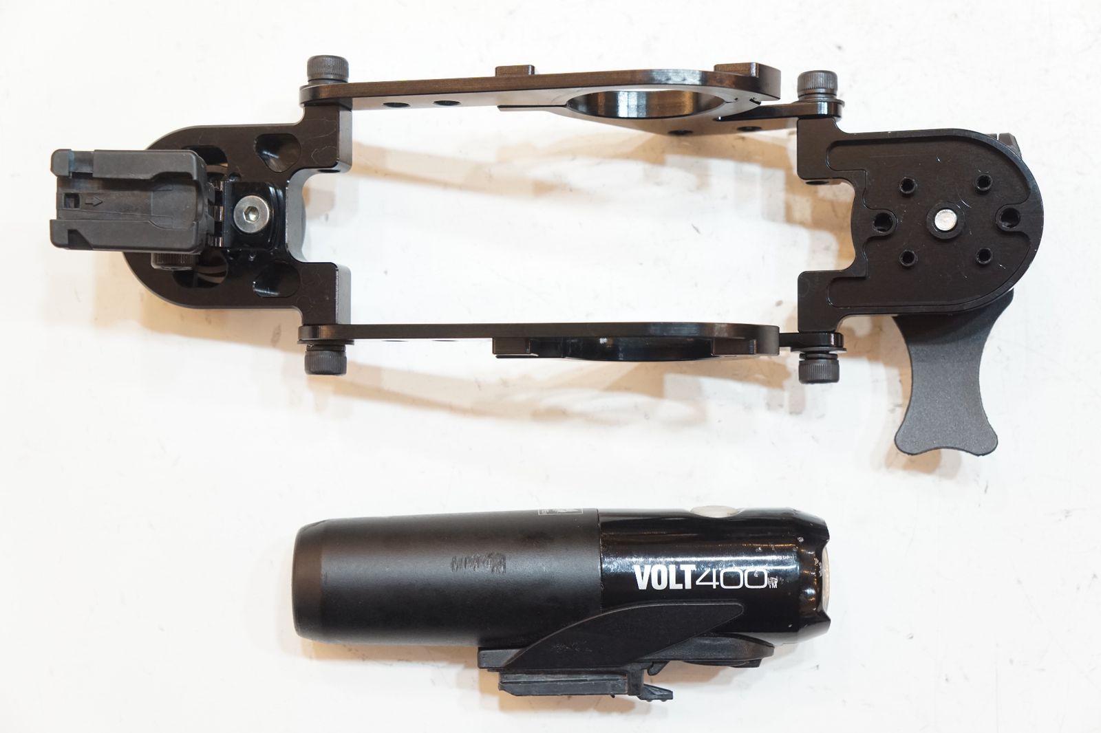 CATEYE キャットアイ VOLT 400 フロントライト | バイチャリ浦和ベース