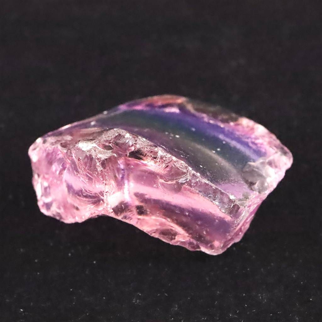 シェラネバダ産アンダラクリスタル ルミネッセント・ピンク レインボー