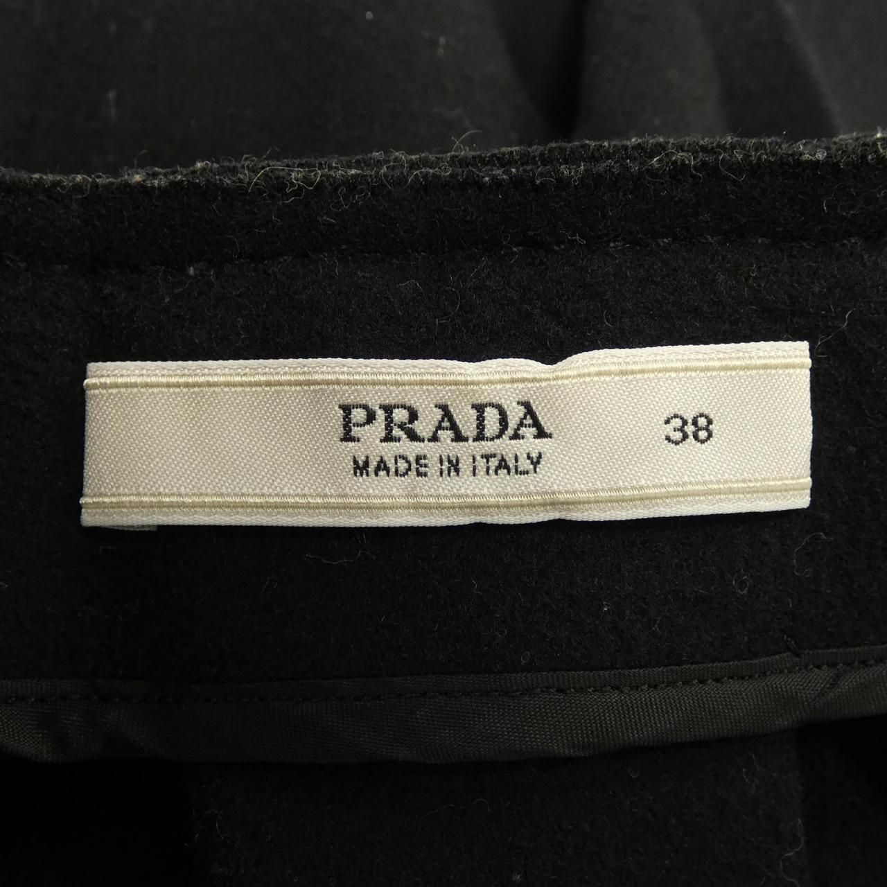 プラダ PRADA