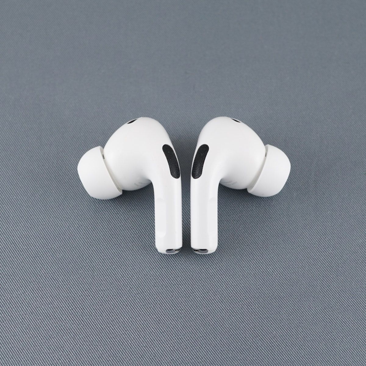 Apple AirPods Pro 2 イヤホンのみ USED美品 エアーポッズ プロ Apple AirPods Pro 2 イヤホンのみ USED美品 エアーポッズ プロ