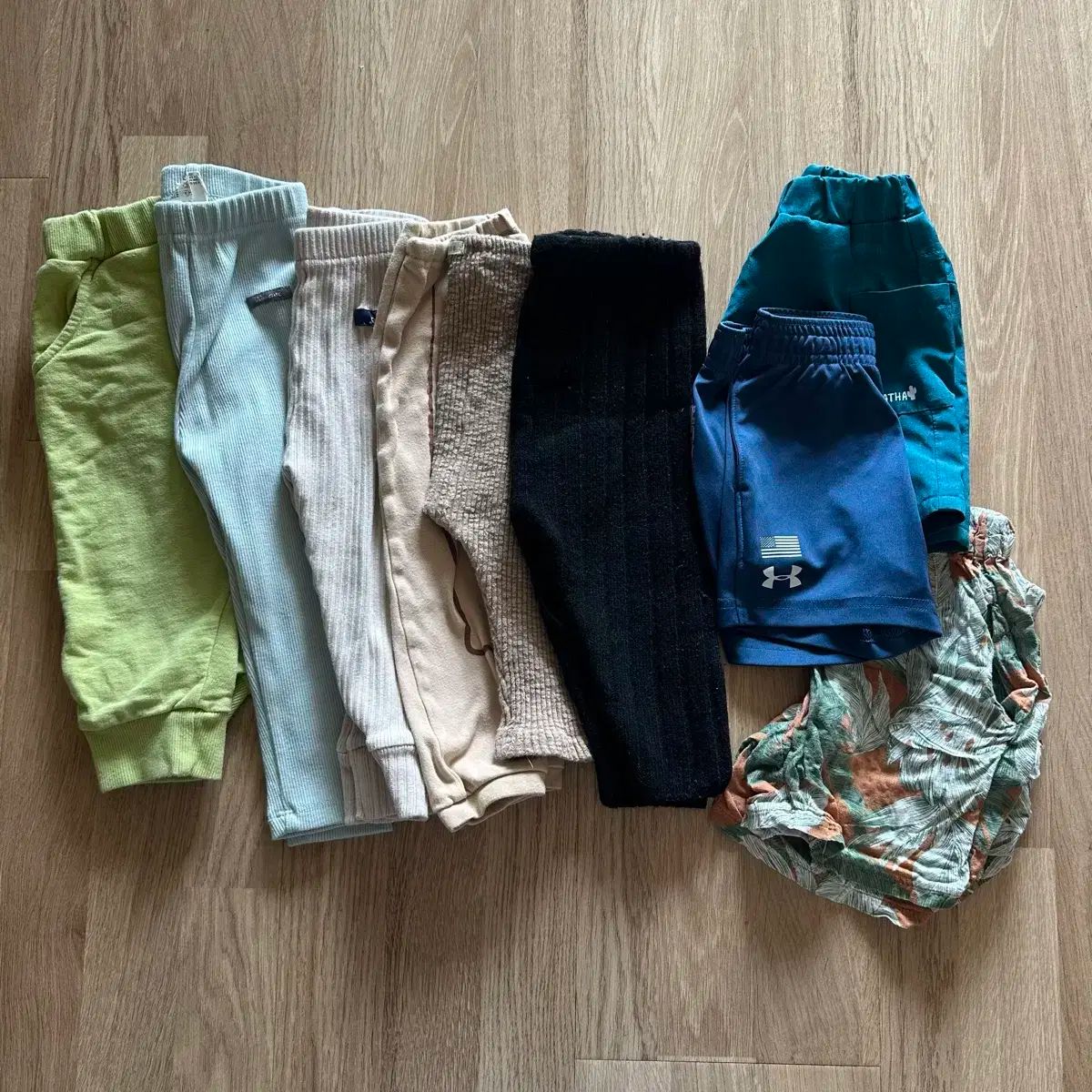 しばらくして ベビー服一式