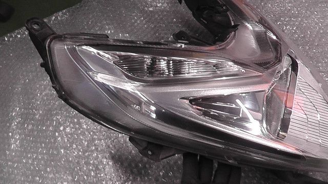 コート ディオ125 FI LALTJJL03J3104xxx の ヘッドライト :#1759975704 Amazon