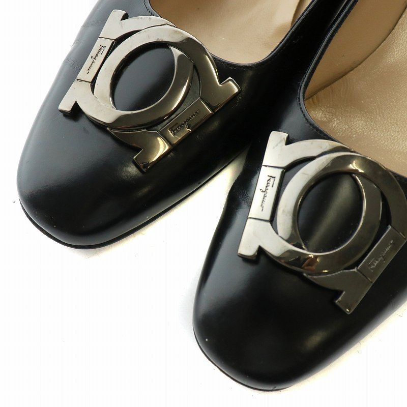 サルヴァトーレフェラガモ Salvatore Ferragamo パンプス レザー