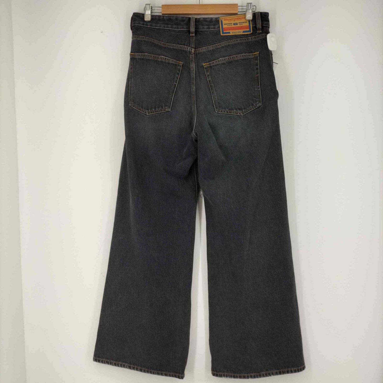 ディーゼル DIESEL Straight Jeans D-Rise メンズ 28 - メルカリ 