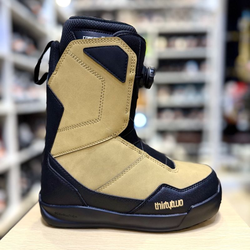 24-25 THIRTYTWO SHIFTY BOA ｶﾗｰ:TAN 28.5cm サーティーツー