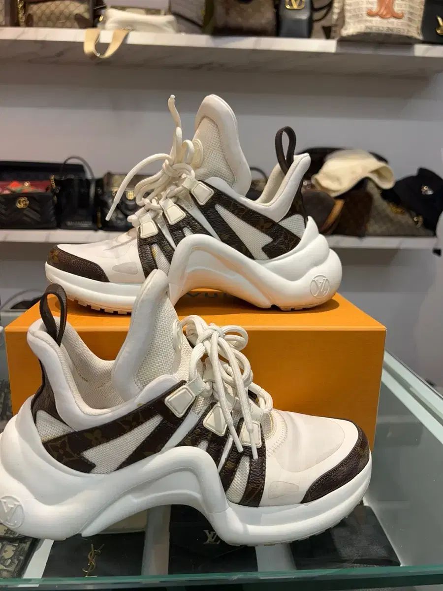 36 5 ) Louis Vuitton(ルイヴィトン) アーチライト レディース 36 5 ) Louis Vuitton(ルイヴィトン) アーチライト レディース