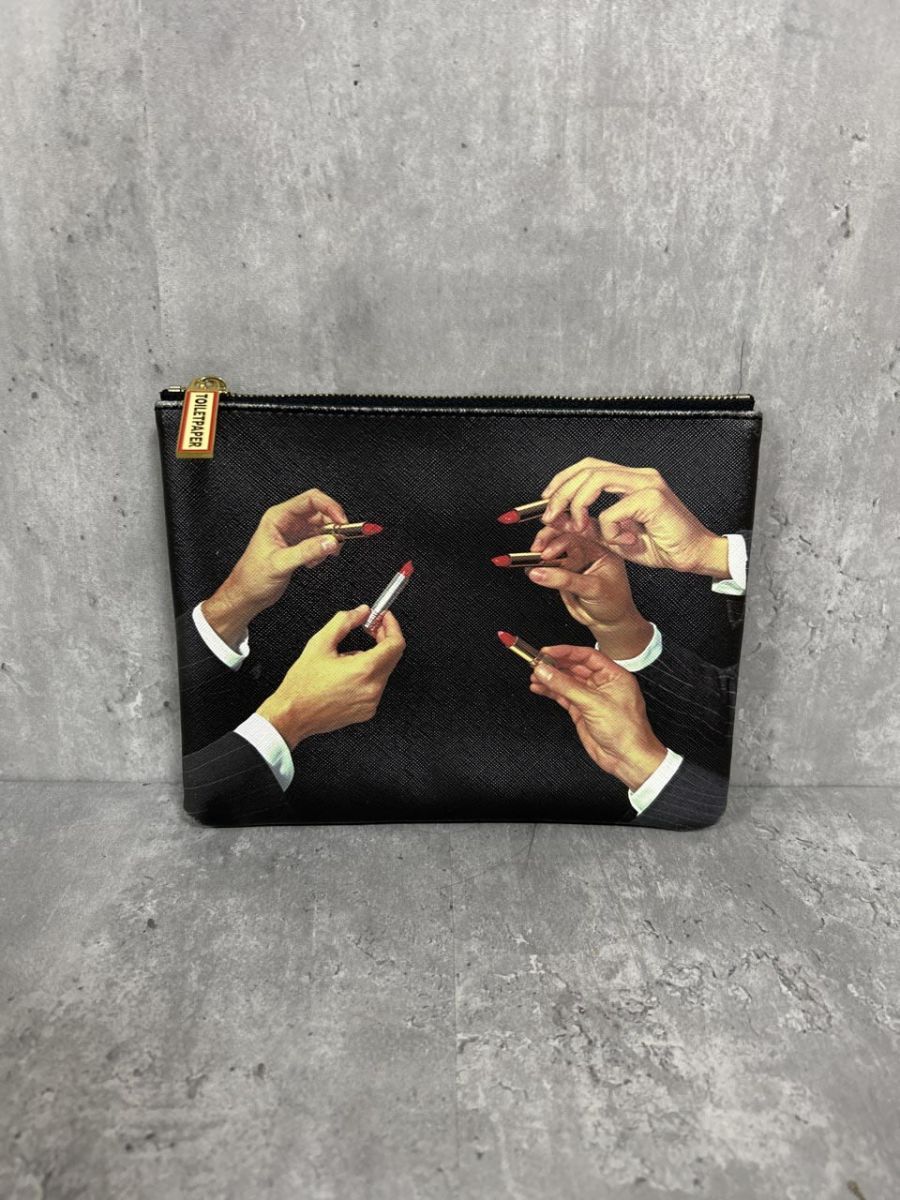 TOILETPAPER SELETTI コラボ ポーチ 黒 レディース