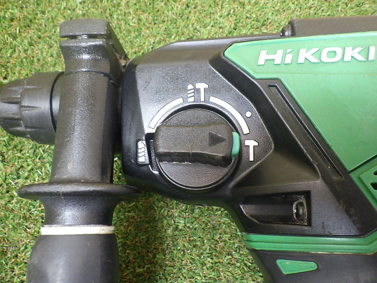 HiKOKI