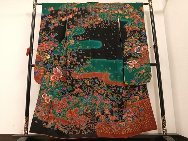 平和屋着物●豪華振袖 花蝶文 暈し染め 黒地 鬼しぼ縮緬 正絹 AABB8208ph