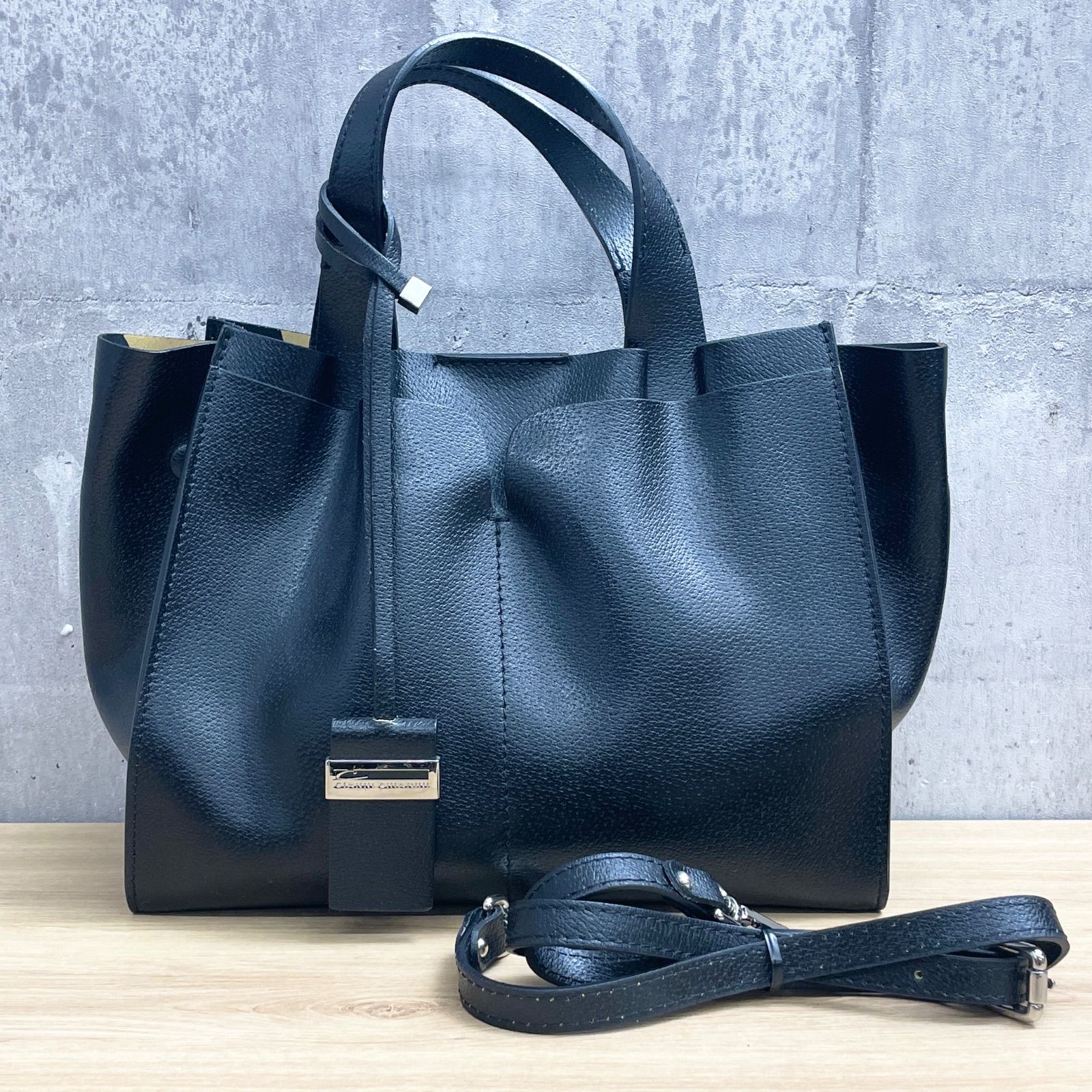 C-05027 GIANNI CHIARINI ジャンニ キアリーニ ショルダーバッグ 