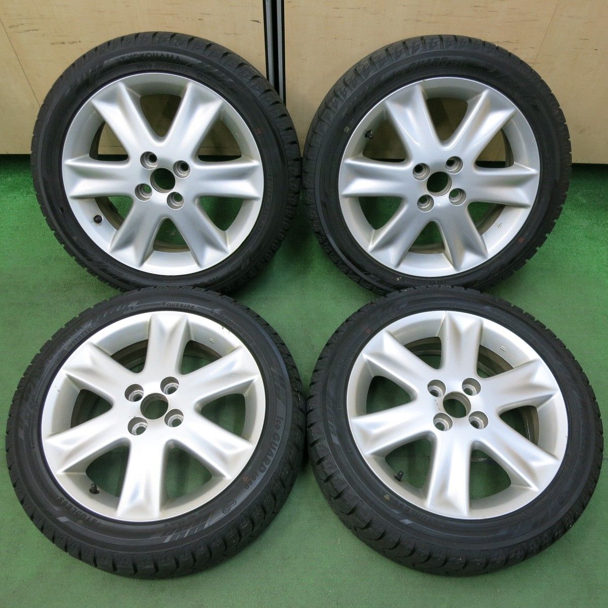 [送料無料] バリ溝！21年！9.5分トヨタ 90系 ヴィッツ RS 純正 195/50R16 スタッドレス ヨコハマ アイスガード iG60 16インチ PCD100/4H4122512SYス