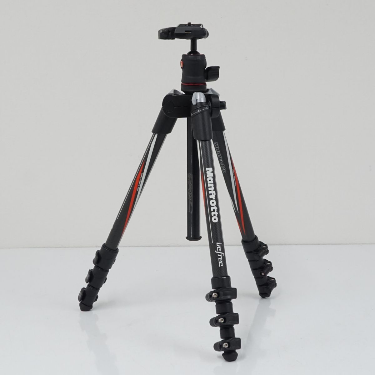 Manfrotto befree MKBFRC4-BH トラベルカーボン三脚 ボール雲台キット USED美品 マンフロット 4段 イタリア製 完動品 中古 CP5608