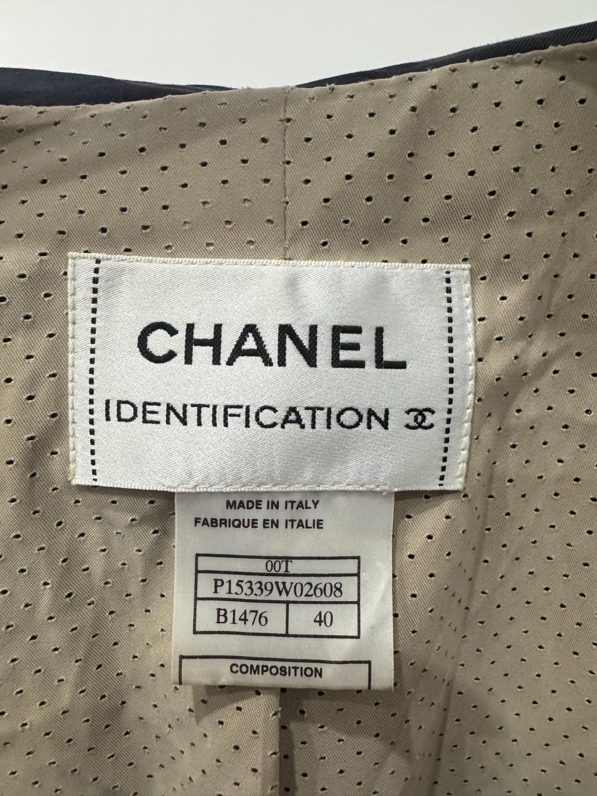 ショートトレンチコート