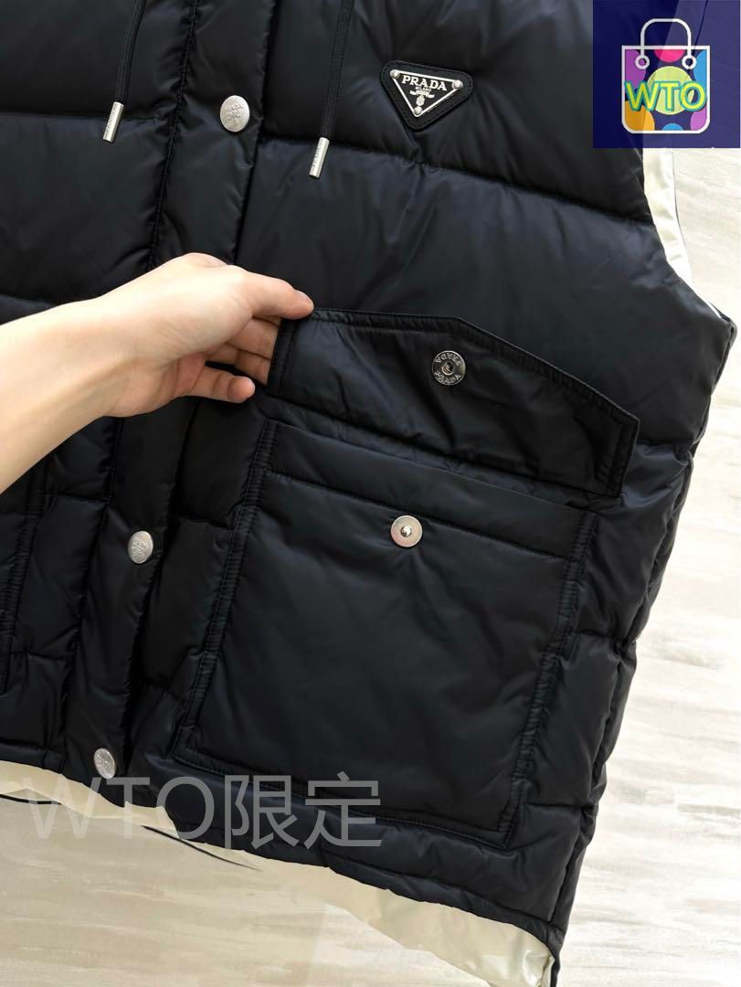 上品コーデはコレで安心！ PRADA 黒｜本日限定特価｜新品未使用 フード付き ダウンベスト ジャケット・アウター