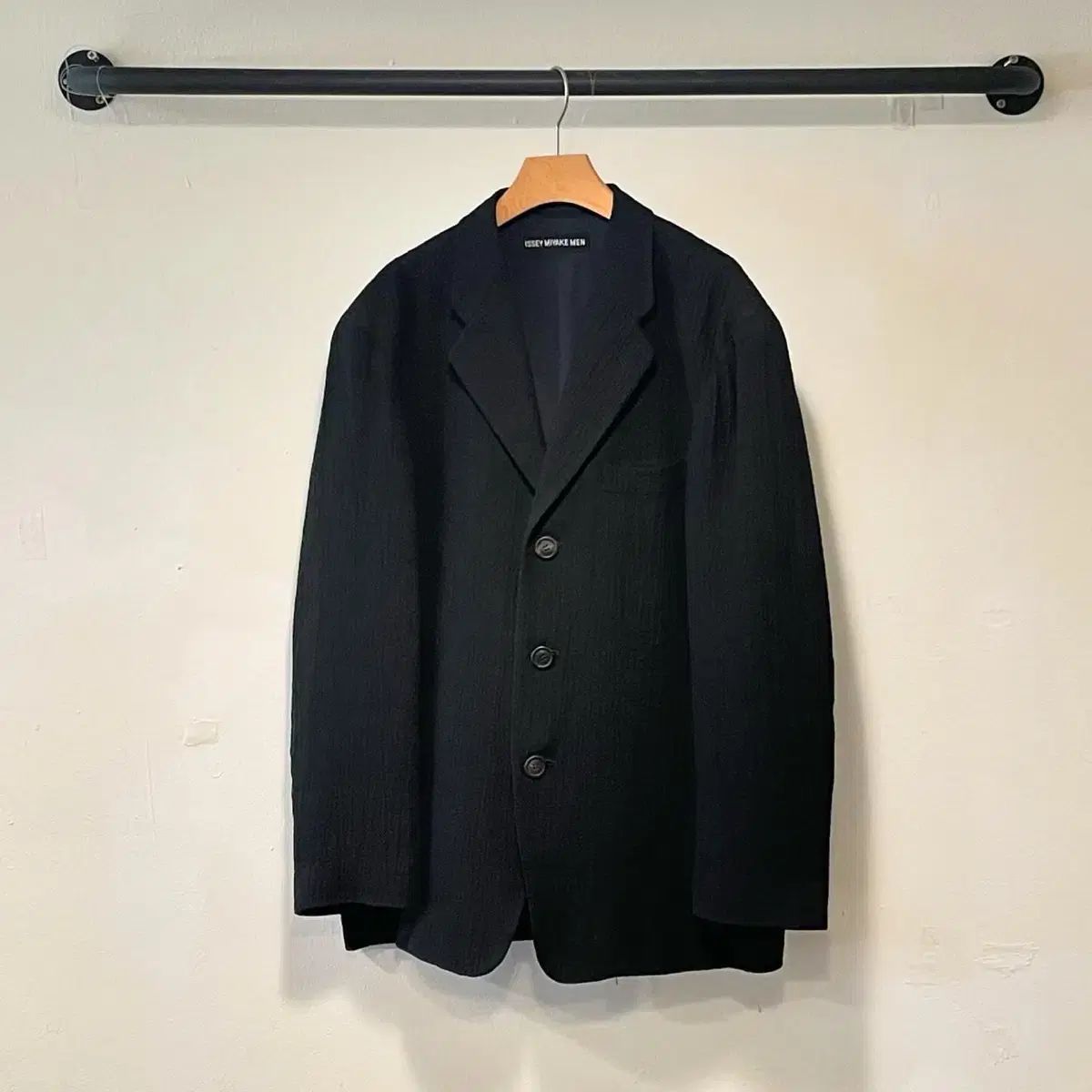 L ） Issey Miyake MEN ISSEY MIYAKE(イッセイミヤケ) プリーツ