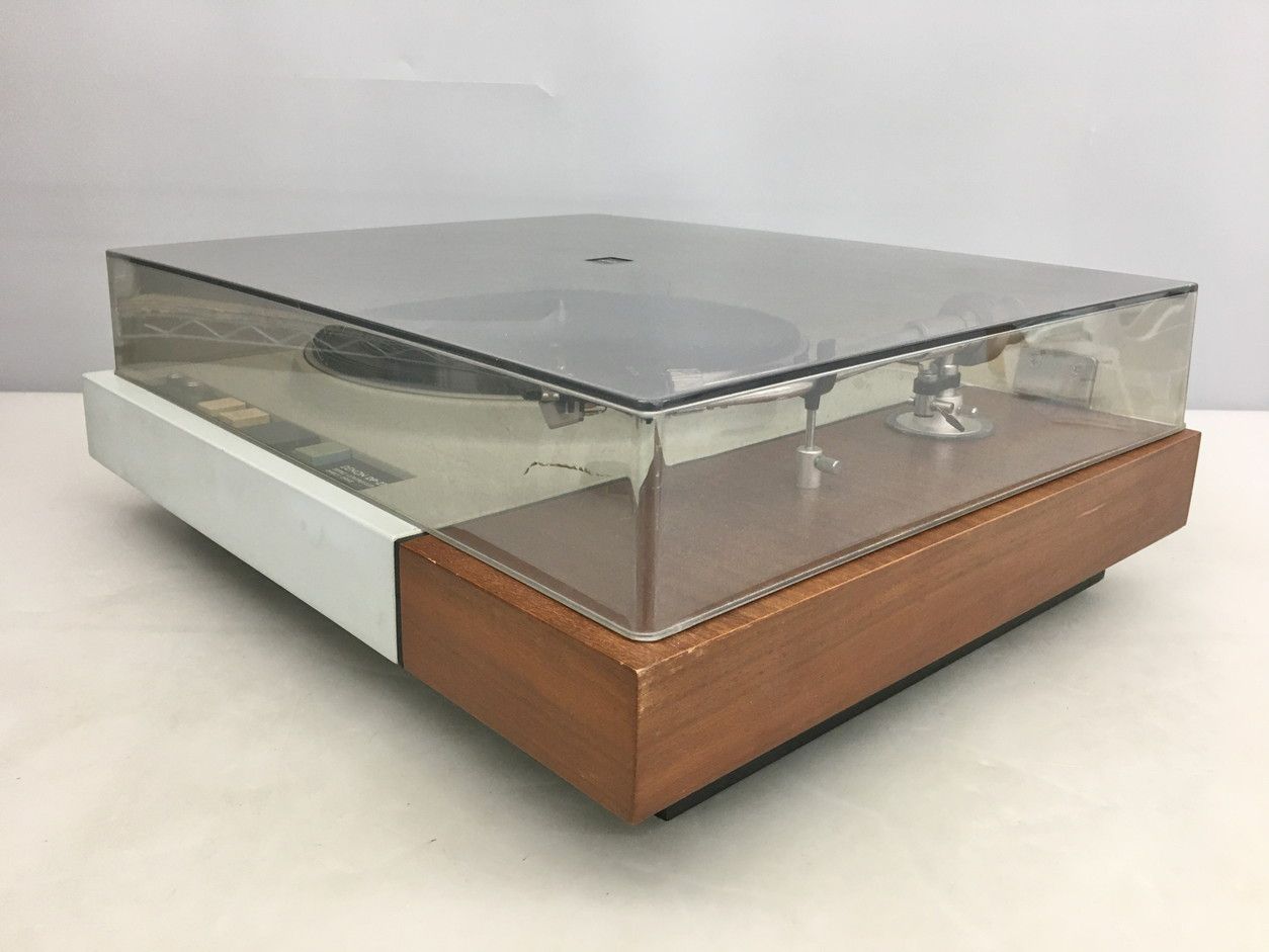 レコードプレイヤー DP