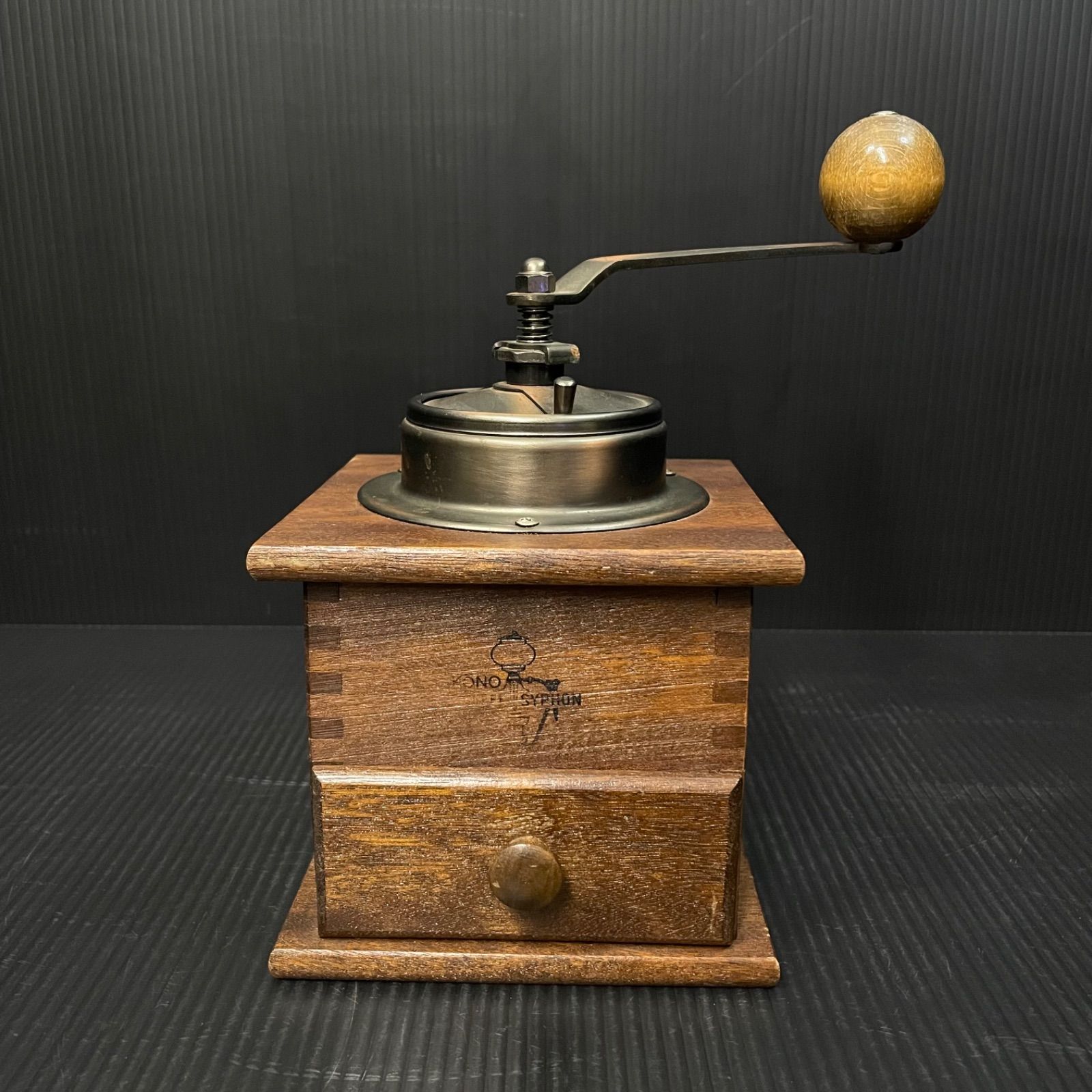 KONOS coffee Mill TOKYOコーヒーミル 手動式 コーヒーミル レトロ 